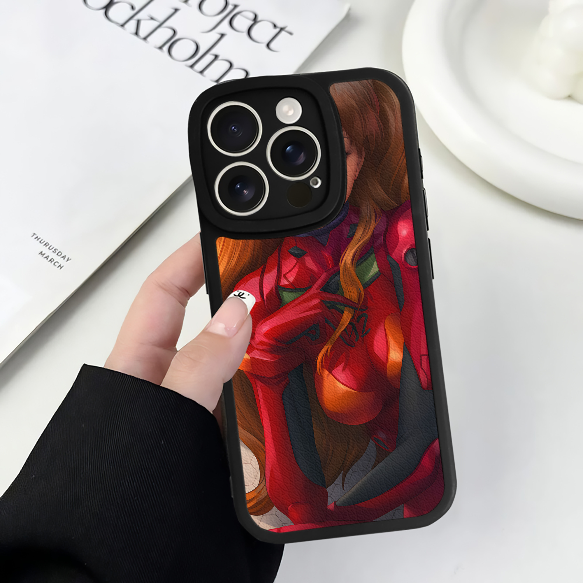 （画像用） EVA 新世紀エヴァンゲリオン 【iPhone 16シリーズ対応】シリコンスマホケース（レザー調） 材質：シリコン